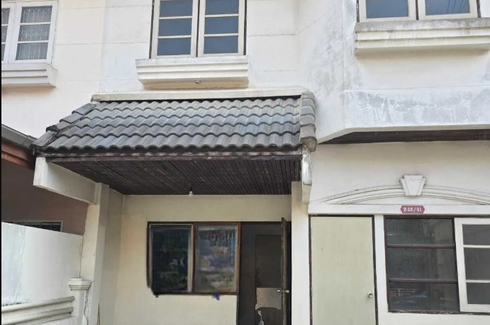4 Bedroom Townhouse for sale in Si Kan, Bangkok