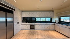 2 Bedroom Condo for rent in Penthouse Condominium, Phra Khanong Nuea, Bangkok near BTS Phra Khanong