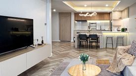 5 Bedroom House for sale in Khlong Tan Nuea, Bangkok