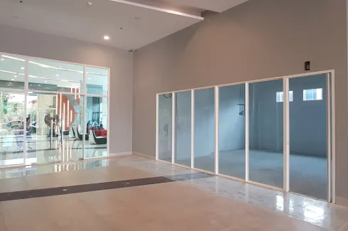 Commercial for rent in Supalai Lite Ratchada - Naradhiwas - Sathon, Chong Nonsi, Bangkok