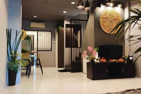 2 Bedroom Townhouse for rent in Don Mueang, Bangkok near Airport Rail Link Don Mueang