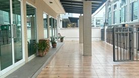 10 Bedroom Townhouse for Sale or Rent in Biz Galleria, Nuan Chan, Bangkok