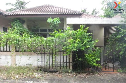 2 Bedroom House for sale in Surasak, Chonburi