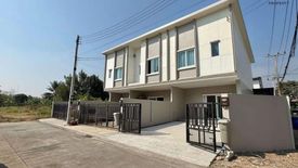 2 Bedroom Townhouse for sale in Prachathipat, Pathum Thani