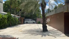 5 Bedroom Office for rent in Bang Chak, Bangkok near BTS Punnawithi