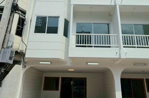 4 Bedroom Townhouse for rent in Jing Jai Village Rattana Thibet, Talat Khwan, Nonthaburi near MRT Yaek Nonthaburi 1