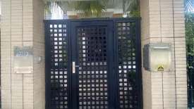 5 Bedroom House for rent in Narasiri Pattanakarn-Srinakarin, Suan Luang, Bangkok near MRT Khlong Kalantan