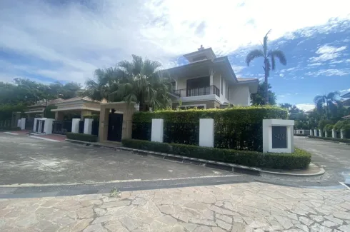 5 Bedroom House for rent in Narasiri Pattanakarn-Srinakarin, Suan Luang, Bangkok near MRT Khlong Kalantan