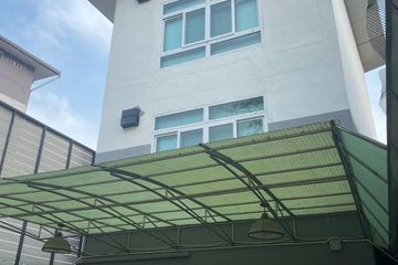 3 Bedroom House for sale in Phra Khanong Nuea, Bangkok near BTS Phra Khanong