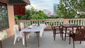 6 Bedroom House for sale in Bang Bamru, Bangkok near MRT Bang Yi Khan