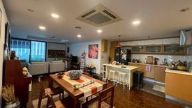 3 Bedroom Condo for rent in Asoke Tower, Khlong Toei Nuea, Bangkok near MRT Phetchaburi