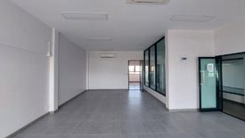 8 Bedroom Office for rent in Chatuchak, Bangkok