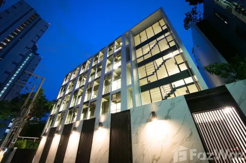 Hotel / Resort for sale in Khlong Tan Nuea, Bangkok