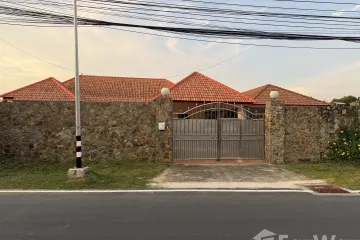 4 Bedroom House for rent in Pong, Chonburi