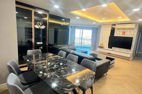 3 Bedroom Condo for rent in Belle Grand Rama 9, Huai Khwang, Bangkok near MRT Phra Ram 9