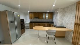 3 Bedroom Condo for rent in Royal Castle Sukhumvit 39, Khlong Tan Nuea, Bangkok near BTS Phrom Phong