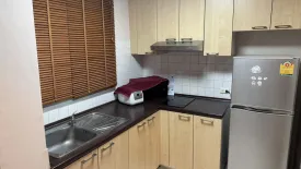 2 Bedroom Condo for rent in 49 Plus, Khlong Tan Nuea, Bangkok near BTS Phrom Phong