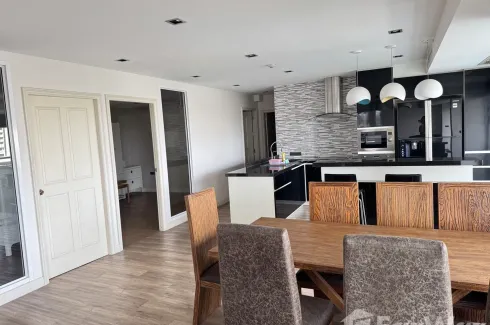 3 Bedroom Condo for rent in BAAN SUKHUMVIT 36, Khlong Tan, Bangkok near BTS Thong Lo