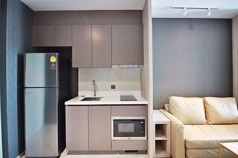 Condo for rent in RHYTHM Ekkamai, Khlong Tan Nuea, Bangkok near BTS Ekkamai