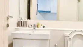 1 Bedroom Condo for sale in Life One Wireless, Lumpini, Bangkok near BTS Ploen Chit