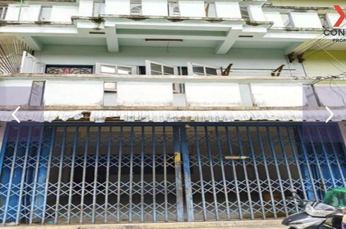 4 Bedroom Commercial for sale in Sala Thammasop, Bangkok