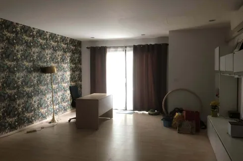 3 Bedroom Townhouse for sale in Areeya Mandarina Sukhumvit 77, Suan Luang, Bangkok near MRT Si Nut