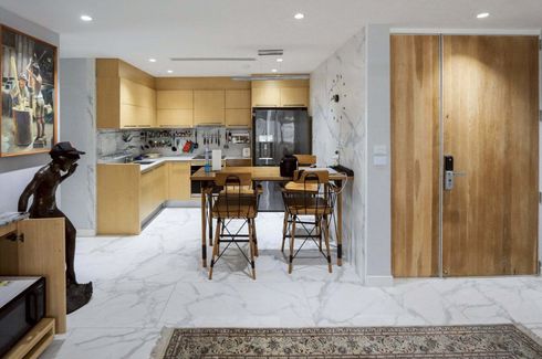 2 Bedroom Condo for rent in Baan Thanon Sarasin, Lumpini, Bangkok near MRT Silom