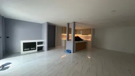 3 Bedroom House for sale in Baan Promphun Paklok, Pa Khlok, Phuket