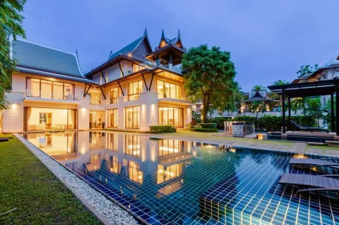 5 Bedroom Villa for rent in Royal Phuket Marina, Ko Kaeo, Phuket