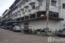 3 Bedroom Townhouse for sale in Samae Dam, Bangkok