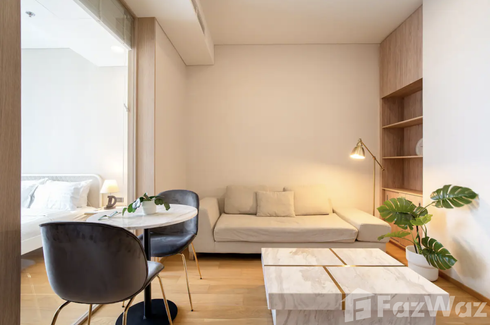 1 Bedroom Condo for sale in Siamese Exclusive 42, Phra Khanong, Bangkok near BTS Ekkamai