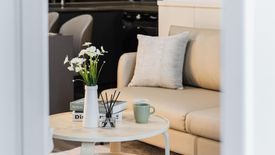 1 Bedroom Condo for rent in Si Phraya, Bangkok near MRT Sam Yan