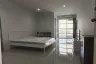 Condo for rent in Hope and Guy Condo Town, Chom Phon, Bangkok near MRT Phahon Yothin