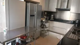 4 Bedroom Condo for sale in Domus 18, Khlong Toei, Bangkok near BTS Asoke