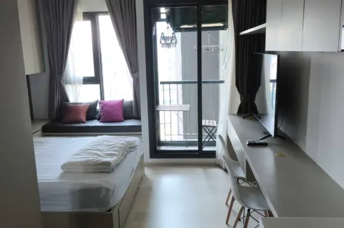 Condo for rent in Life One Wireless, Lumpini, Bangkok near BTS Ploen Chit