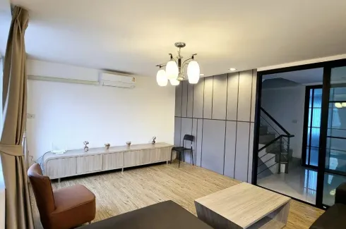 2 Bedroom Townhouse for rent in Fa Ham, Chiang Mai