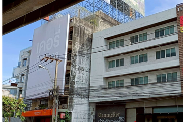 3 Bedroom Commercial for rent in Chom Phon, Bangkok near MRT Lat Phrao