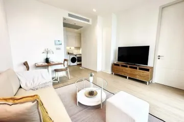1 Bedroom Condo for rent in The Strand Thonglor, Khlong Tan Nuea, Bangkok near BTS Thong Lo