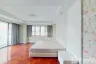 4 Bedroom Condo for rent in Charan Tower, Khlong Tan Nuea, Bangkok near BTS Phrom Phong