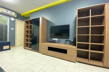 1 Bedroom Condo for rent in Huai Khwang, Bangkok near MRT Huai Khwang