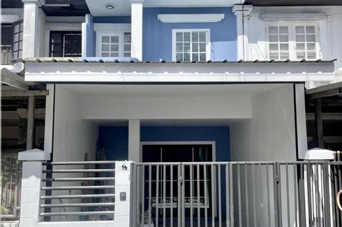 2 Bedroom Townhouse for sale in Khlong Chan, Bangkok