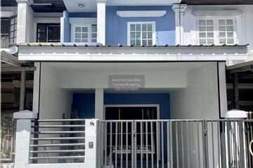 2 Bedroom Townhouse for sale in Khlong Chan, Bangkok