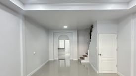 2 Bedroom Townhouse for sale in Prachathipat, Pathum Thani