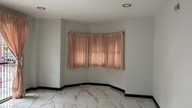 5 Bedroom House for sale in Ban Chang, Pathum Thani