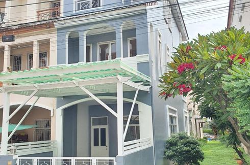 4 Bedroom Townhouse for sale in The Balcony Home, Dokmai, Bangkok