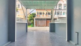 4 Bedroom Townhouse for sale in The Balcony Home, Dokmai, Bangkok