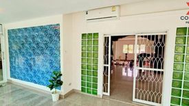 5 Bedroom House for sale in Baan Rungnapa 4, Saen Saep, Bangkok