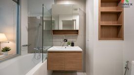 2 Bedroom Condo for sale in The Seed Musee, Khlong Tan, Bangkok near BTS Phrom Phong