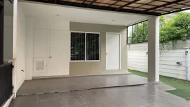 2 Bedroom Townhouse for sale in Lak Hok, Pathum Thani
