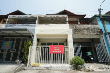 2 Bedroom Townhouse for sale in Bang Khu Rat, Nonthaburi